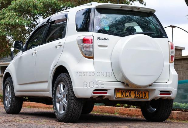 Toyota Rush 2012 White