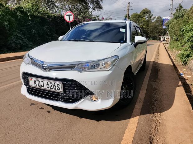 Toyota Corolla Fielder 2015 White
