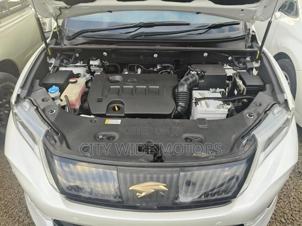 Toyota Harrier 2016 White