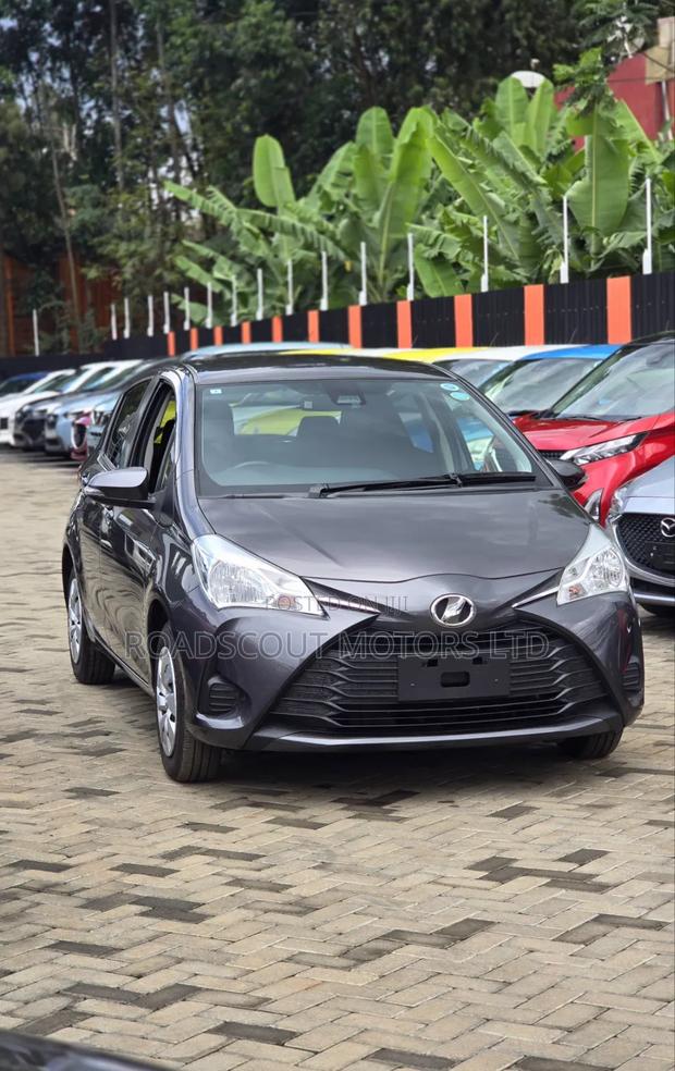 Toyota Vitz 2019 Gray