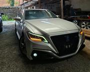 Toyota Crown 2018 Silver for sale
