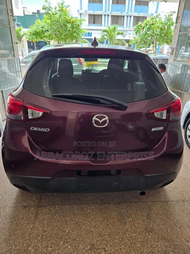 Mazda Demio 2019 Maroon