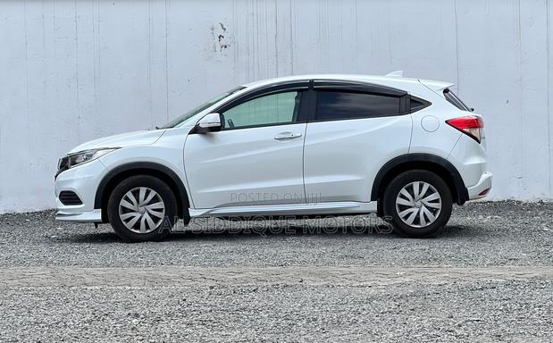 Honda Vezel 2019 White