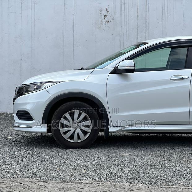 Honda Vezel 2019 White