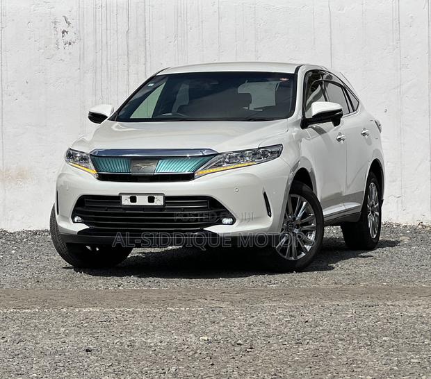 Toyota Harrier 2019 White