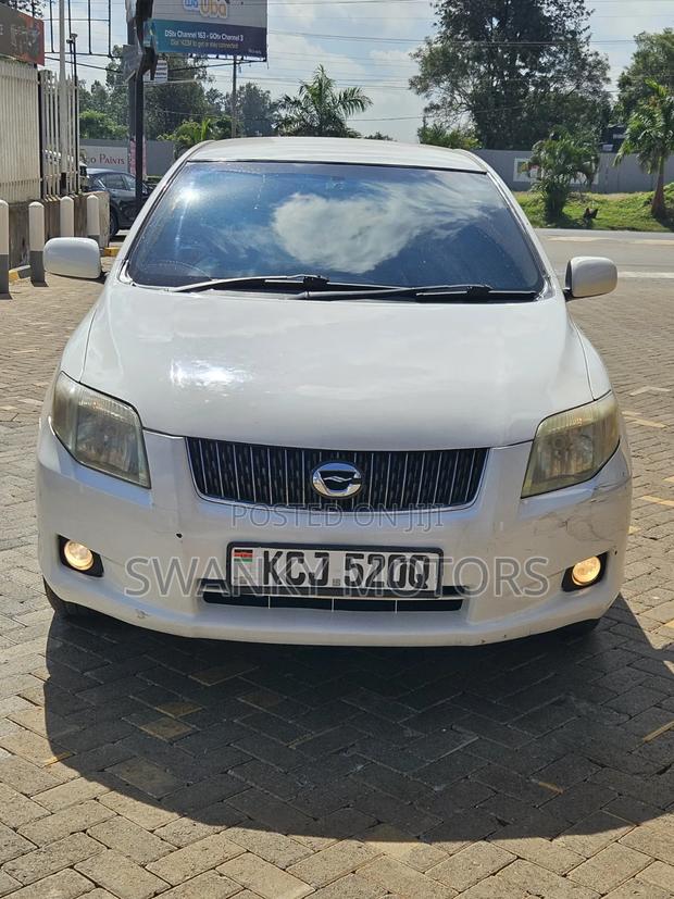 Toyota Axio 1.5 G 2WD 2009 White