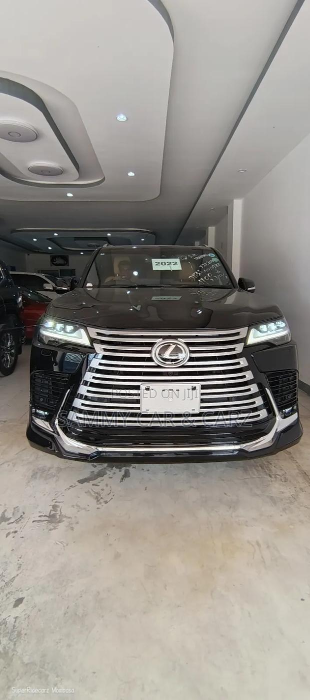 Lexus LX 600 2022 Black