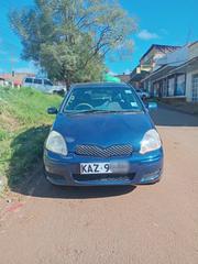 Toyota Vitz 2000 Blue for sale