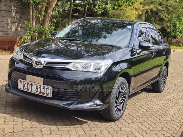 Toyota Axio 2018 Black