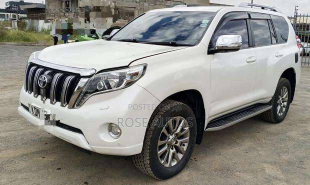 Toyota Land Cruiser Prado 2.8 D-4D 2016 Black