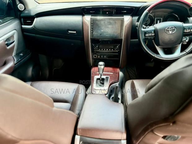 Toyota Fortuner 2018 White