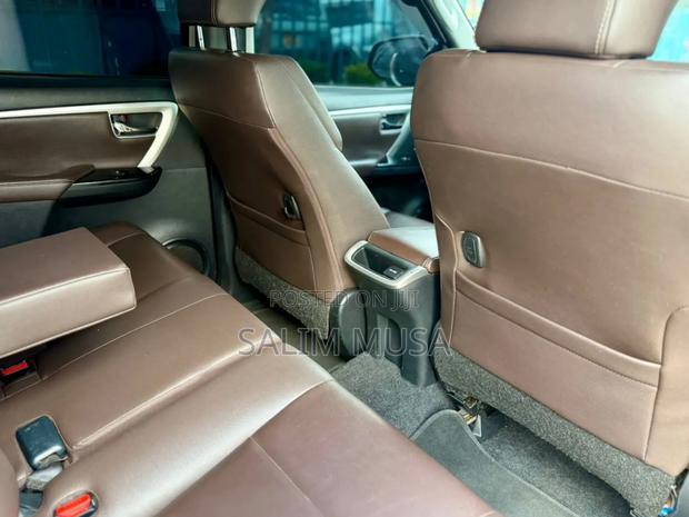 Toyota Fortuner 2018 White