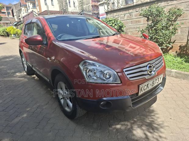 Nissan Dualis 2010 Gray