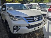 Toyota Fortuner 2.8 D AWD 2017 White for sale