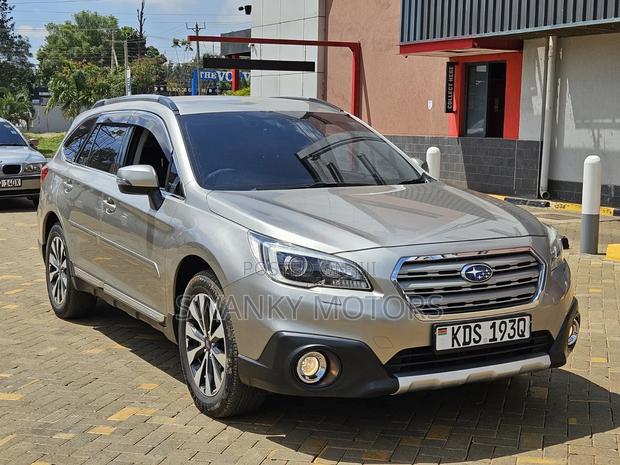 Subaru Outback 2.5i Premium AWD 2017 Gold