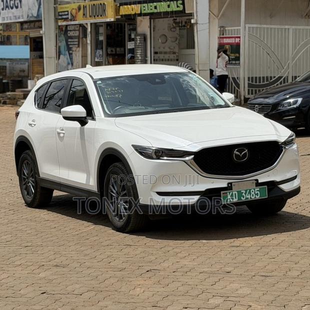 Mazda CX-5 2019 White