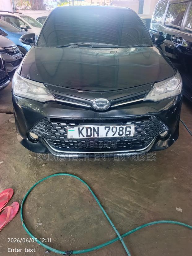 Toyota Corolla Fielder 1.5 Petrol FWD 2015 Blue