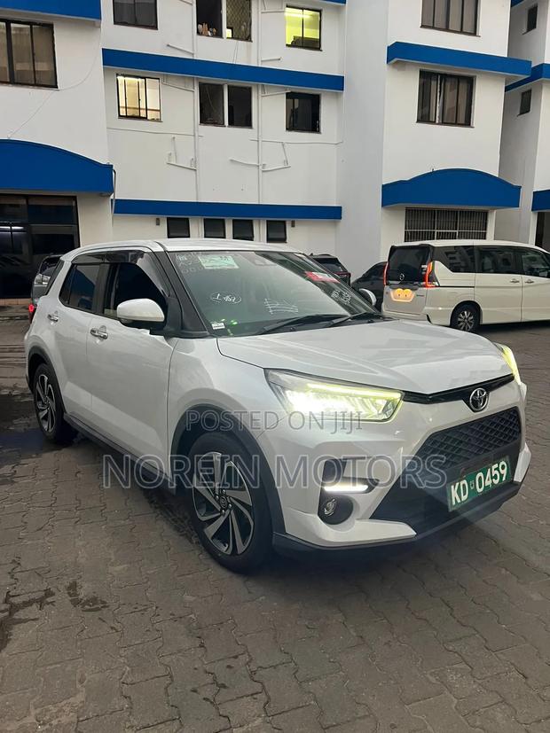 Toyota Raize 1.0 AWD 2020 Off white