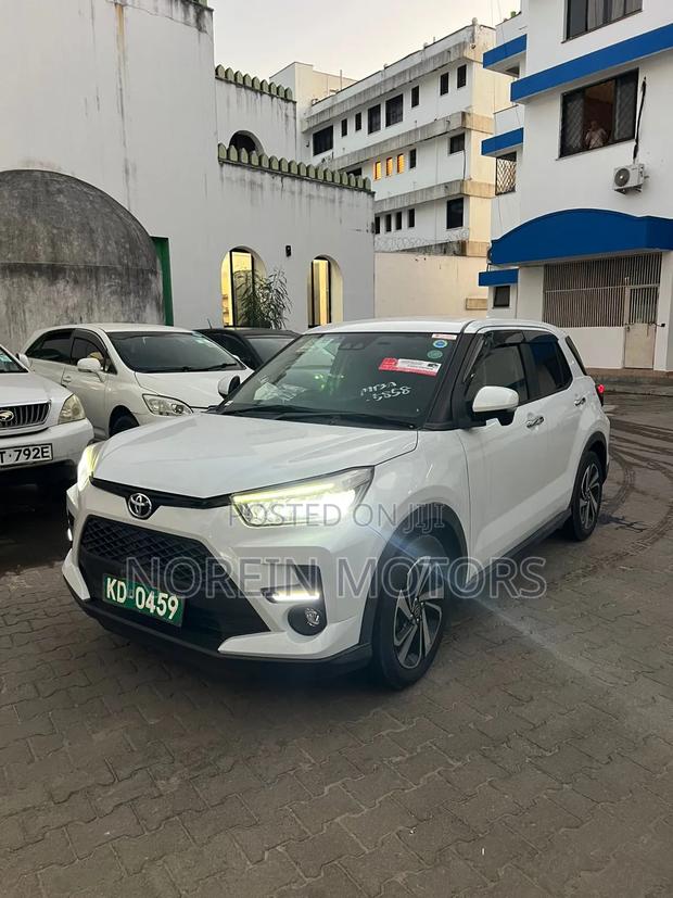 Toyota Raize 1.0 AWD 2020 Off white
