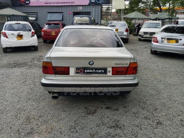 BMW 520i 1991 Silver