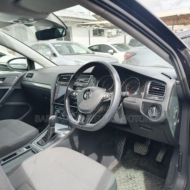 Volkswagen Golf 2019 Black