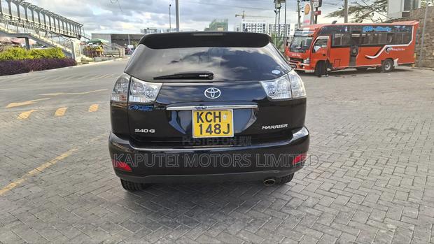 Toyota Harrier 2011 Black