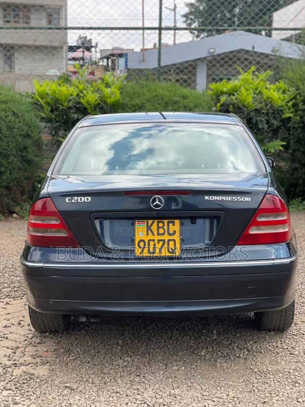 Mercedes-Benz C200 2005 Black