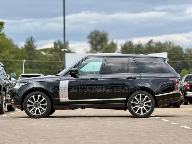 Land Rover Range Rover Vogue 2018 Black