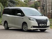 Toyota Noah 1.8 FWD Hybrid (7 seater) 2016 White for sale