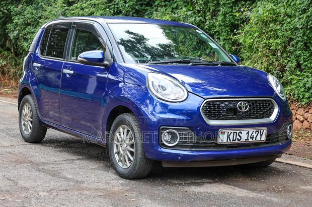 Toyota Passo 2017 Blue