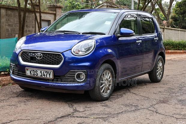 Toyota Passo 2017 Blue