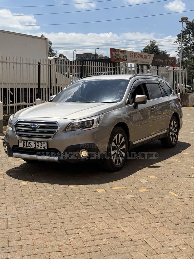 Subaru Outback 2017 Beige