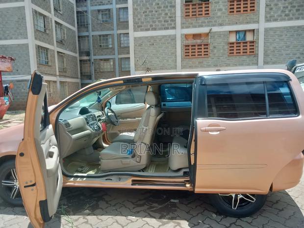 Toyota Raum 2010 Brown