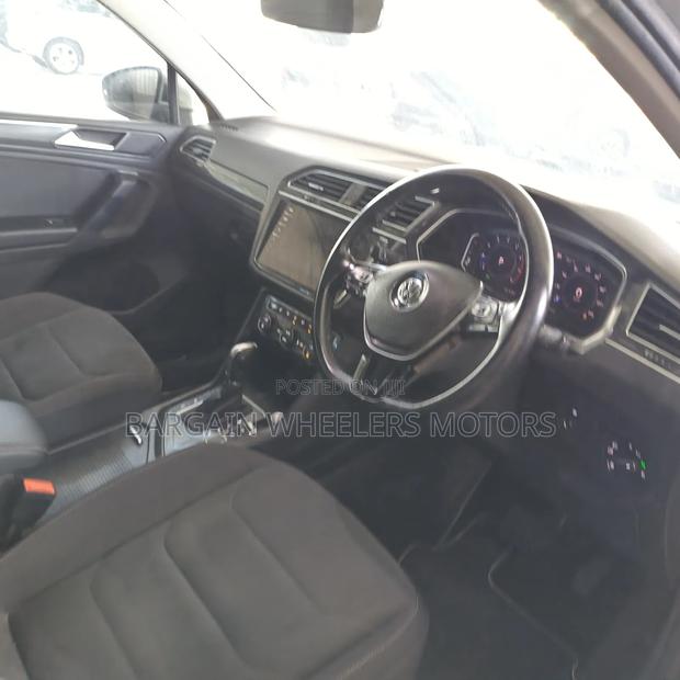 Volkswagen Tiguan 2019 Beige