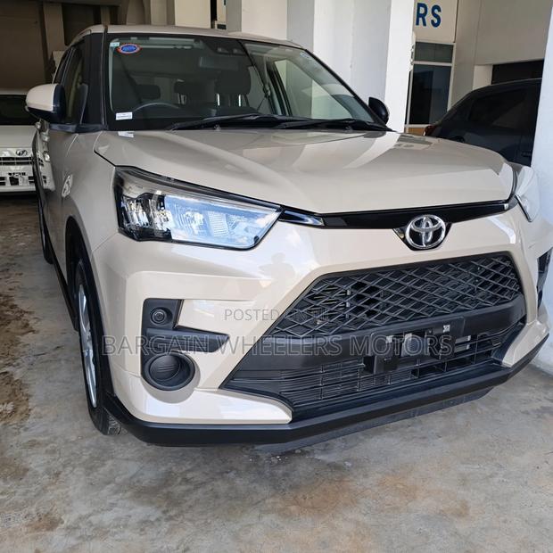 Toyota Raize 2020 Beige