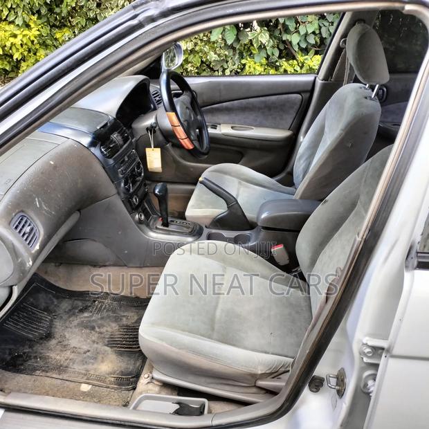 Nissan FB15 2000 White