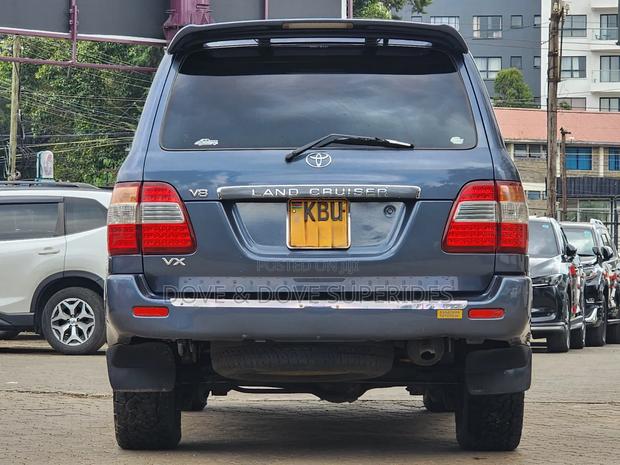 Toyota Land Cruiser 100 4.7 Executive 2007