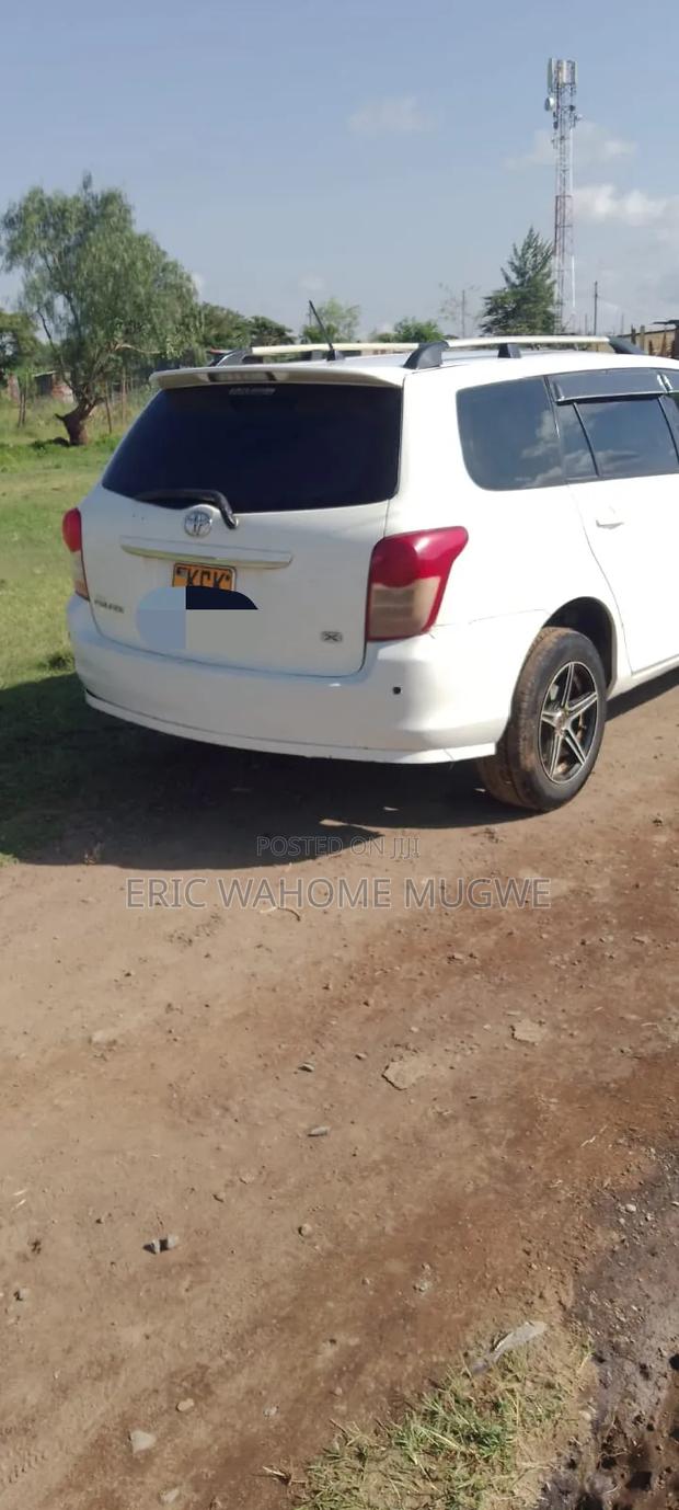 Toyota Corolla Fielder 2009 White