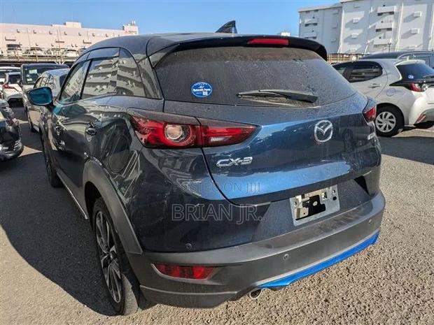 Mazda CX-3 2019 Blue