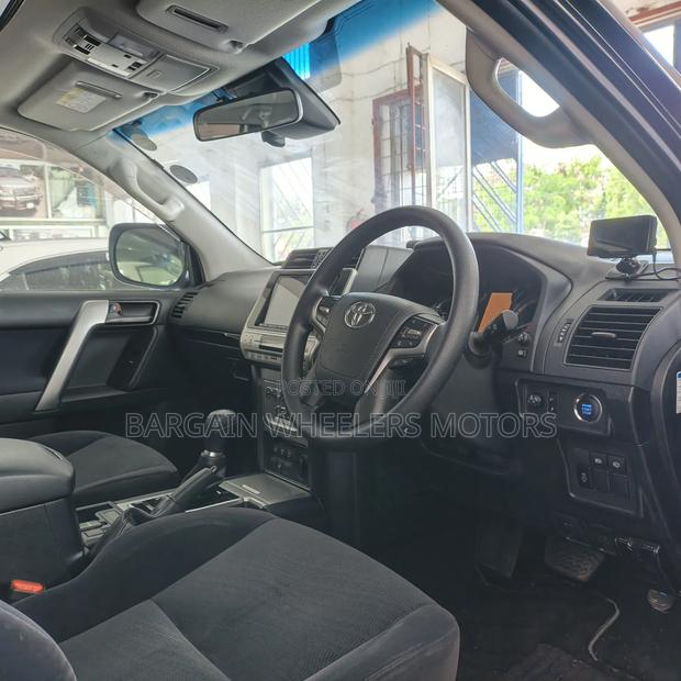 Toyota Land Cruiser Prado 2020 Black