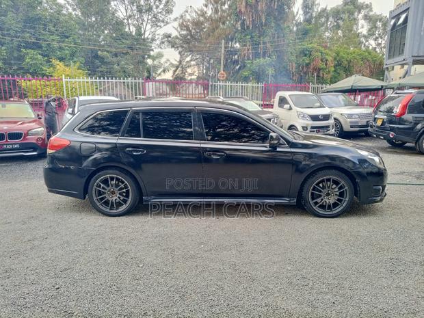 Subaru Legacy 2011 Black