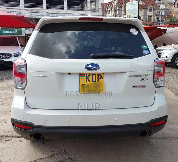 Subaru Forester 2017 White