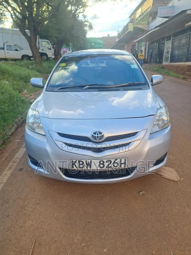 Toyota Belta 2006 Silver