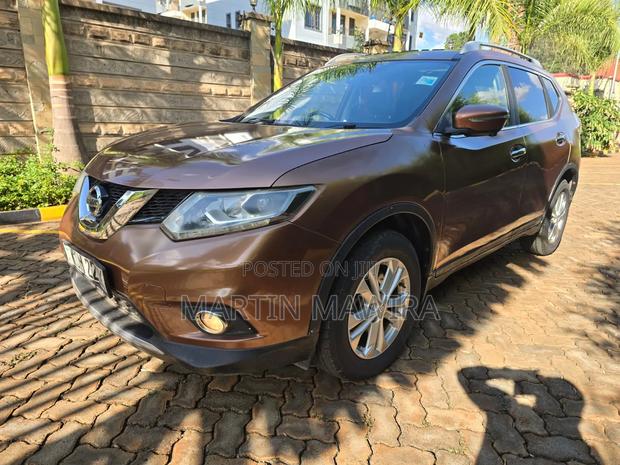 Nissan X-Trail 2014 Brown