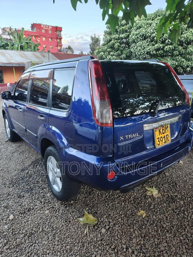 Nissan X-Trail 2004 Blue