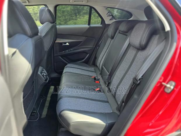 Peugeot 3008 2020 Red