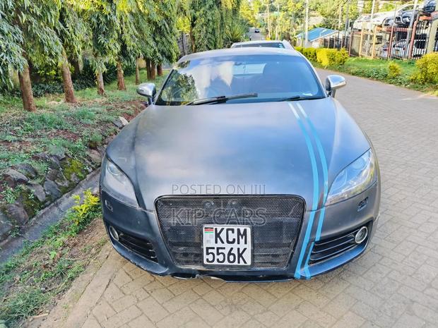Audi TT 2.0T Quattro 2011 Black