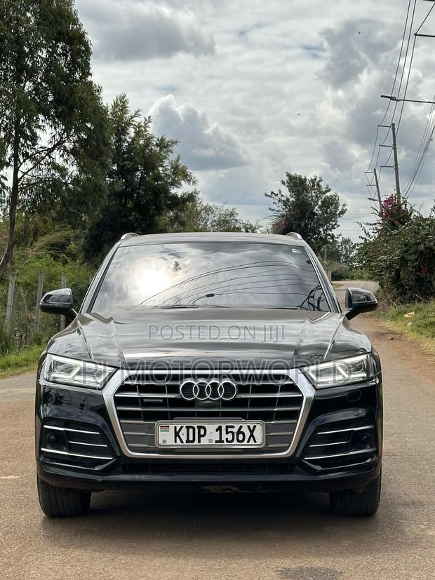 Audi Q5 2.0T Premium AWD quattro 2018 Black