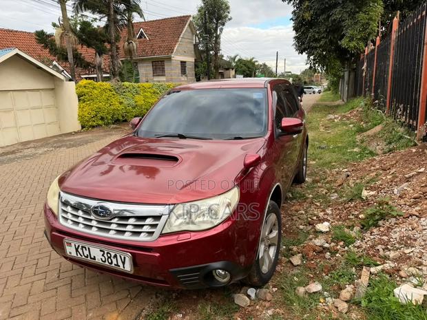 Subaru Forester 2.5XT Premium 2011 Burgundy