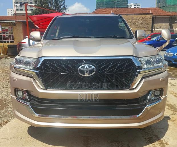 Toyota Land Cruiser 2016 Beige
